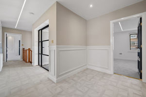 Photo 28- click for photo gallery